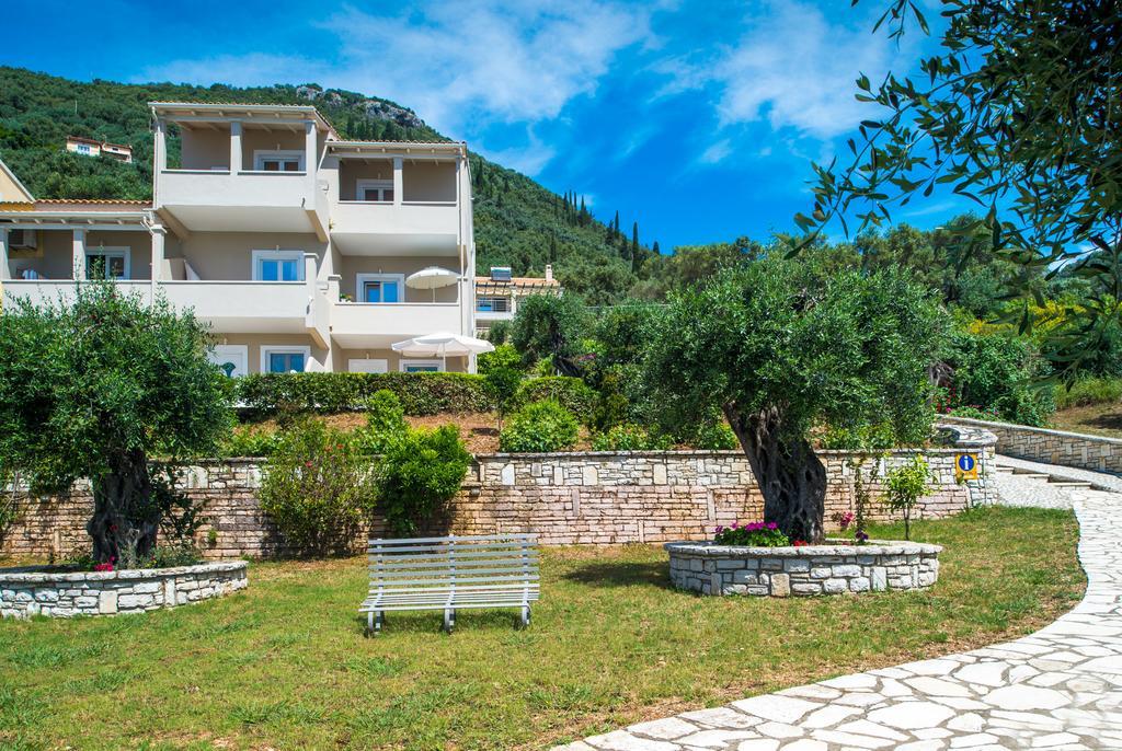 Krouzeri Beach Apartments Nisaki  Zimmer foto