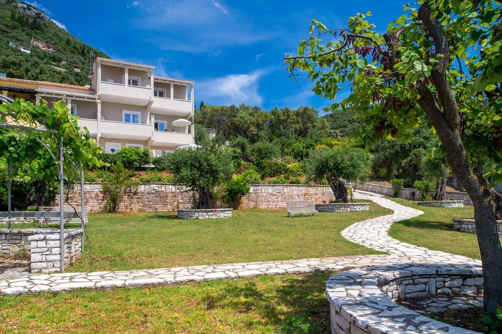 Krouzeri Beach Apartments Nisaki  Zimmer foto