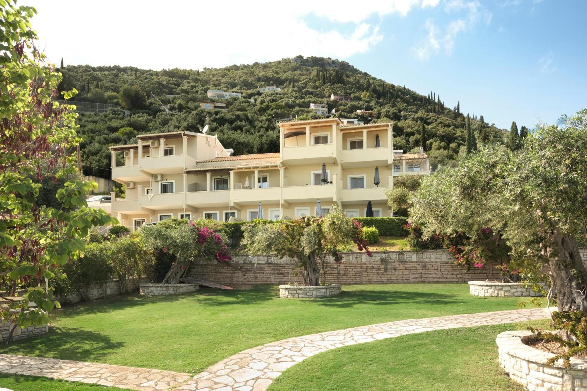 Krouzeri Beach Apartments Nisaki  Exterior foto
